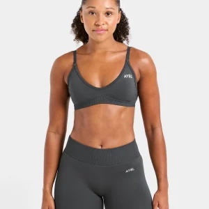 Adapt Seamless Strappy Sports Bra - Dark Charcoal