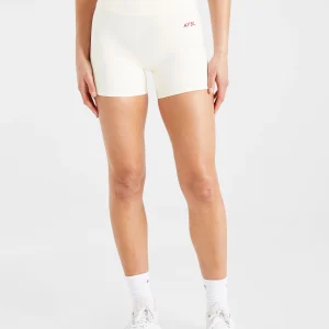 Courtside 5" Shorts - Off White
