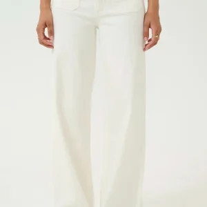 Jean blanc à coupe large