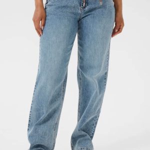 Jean à coupe droite