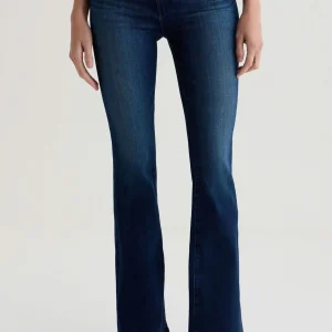 Jean à jambe évasée