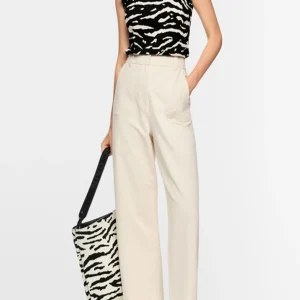 Top avec imprimé animalier