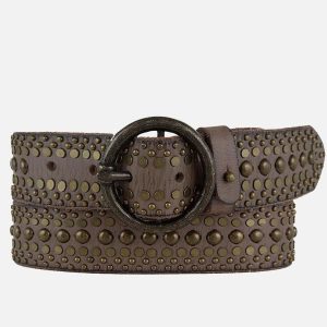 Ceinture en cuir cloutée