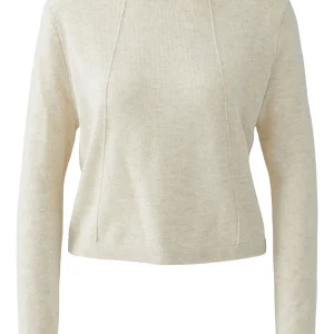 Chandail en maille fine avec col orné